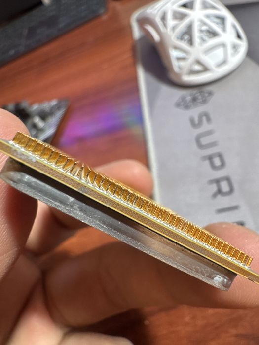 Ryzen 1600X. 4000 mhz разгон идет, холодный.