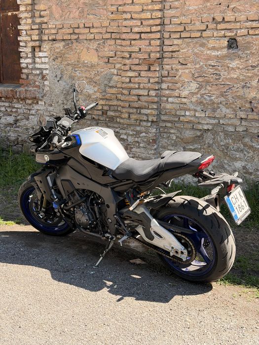 2022 Yamaha MT10 SP Akrapovic Ohlins