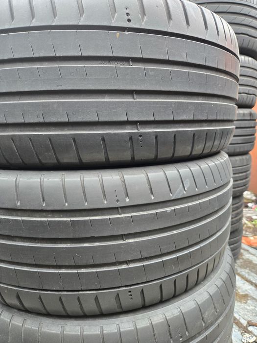 4бр. 245 45 18 Michelin летни.