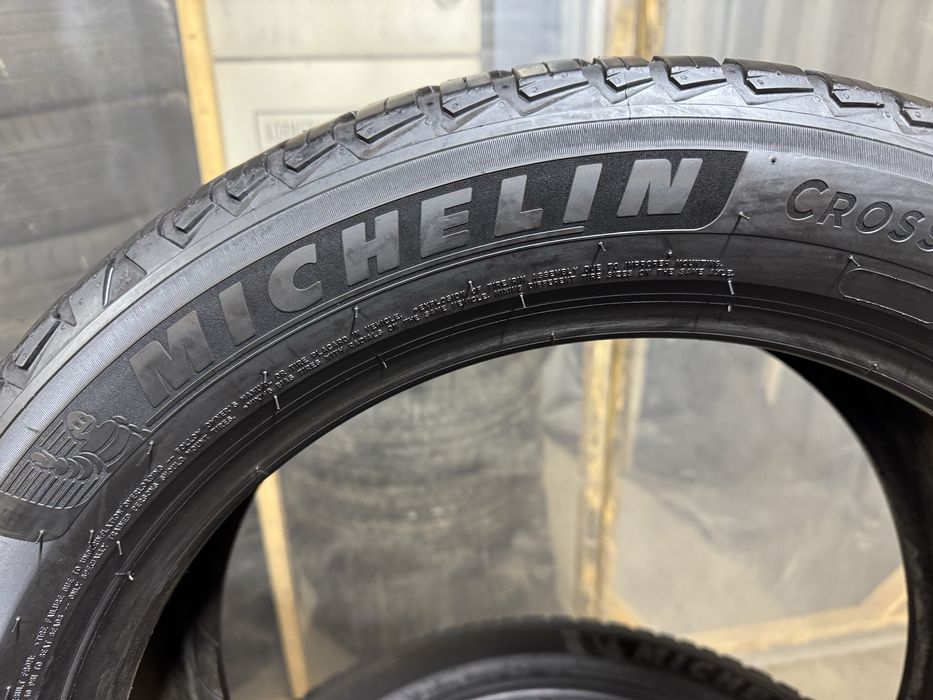 ПродаммMichelin 235/50/19