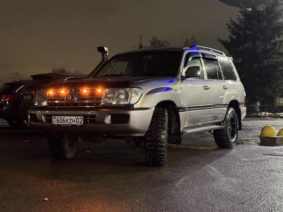 Land  cruiser 105
