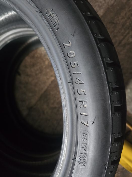 Dunlop 205/45 R17 88W vară