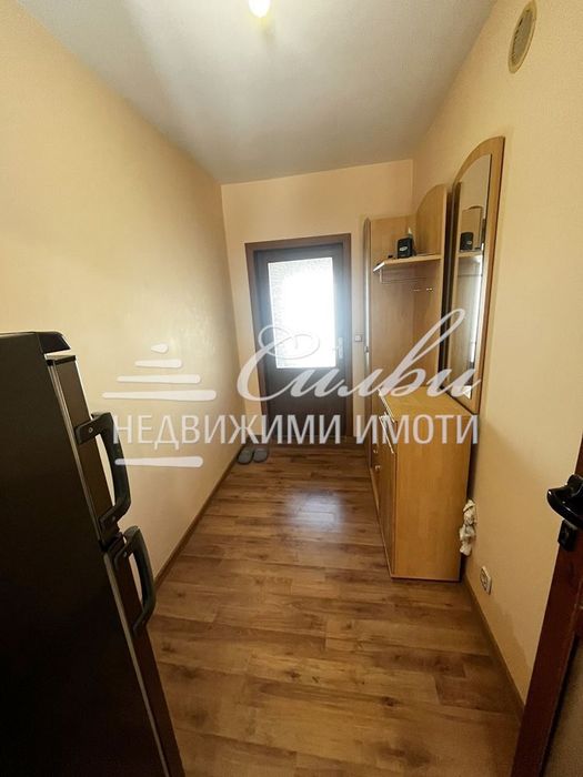 Сграда със смесено предназначение на много КОМУНИКАТИВНО място – кв.