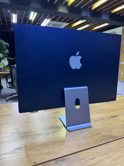 Apple iMac M1 2021 года 24 inch в идеальном состоянии!