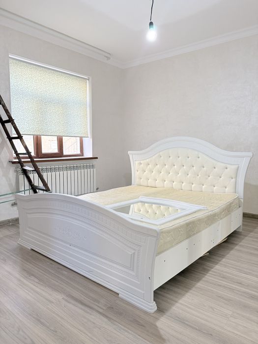 Спальный гарнитур б/у