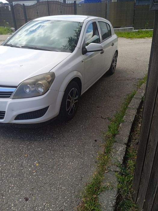 Vând Opel astra H 2009