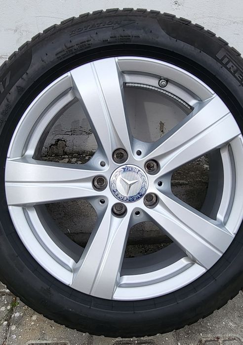 Jante aliaj originale Mercedes R17, anvelope iarna Pirelli 225 50 17