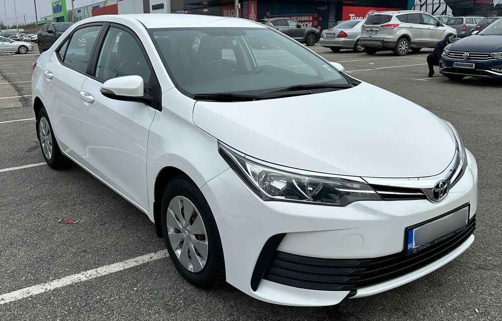 Toyota Corolla 1.6 Седан