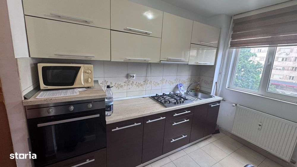 Apartament cu 3 camere de vânzare ,Bd. Dacia