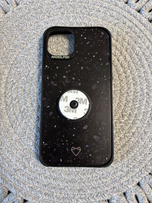 Кейс iphone 15 plus