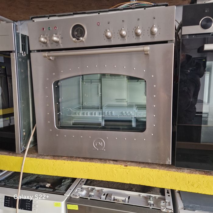 Комплект фурна и плот за вграждане тип ретро NEFF