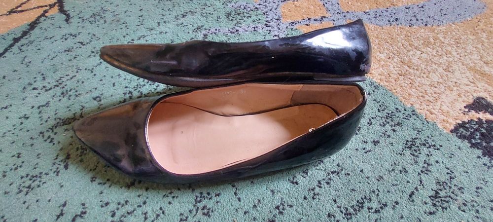 СРОЧНА!!!етік пен жай табан туфли