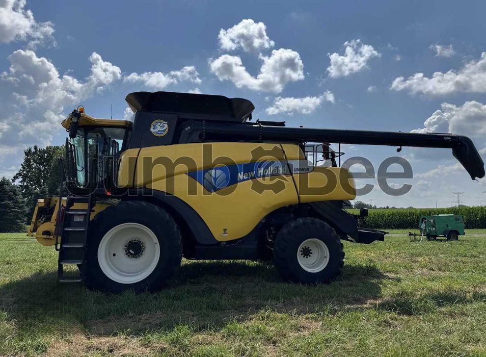 New Holland CR9080