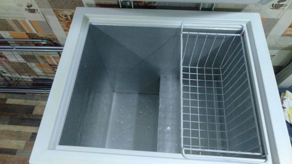 Продаётся  морозильник в хорошем состояний