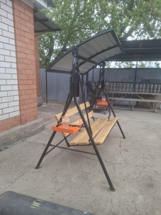 Продам качелю подростковую