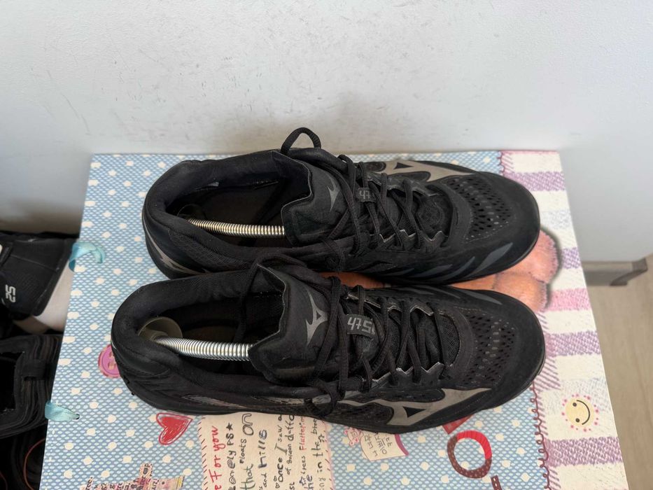 Mizuno Wave Lightning Z5''оригиналнимаратонки 44 номер