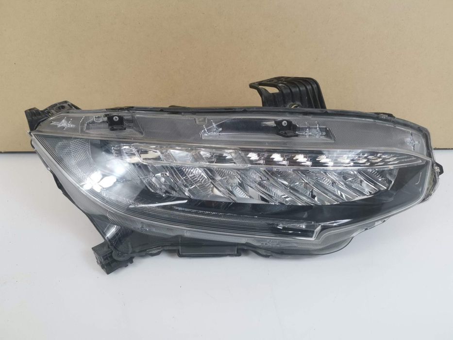 Хонда Сивик / Honda Civic 10 Десен фар Full Led Оригинал