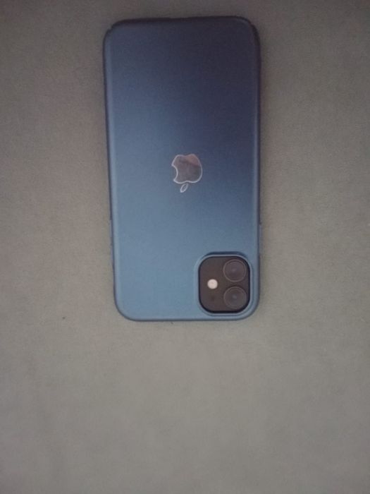 Айфон без сарапина