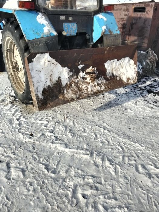 Лопата, нож, отвал