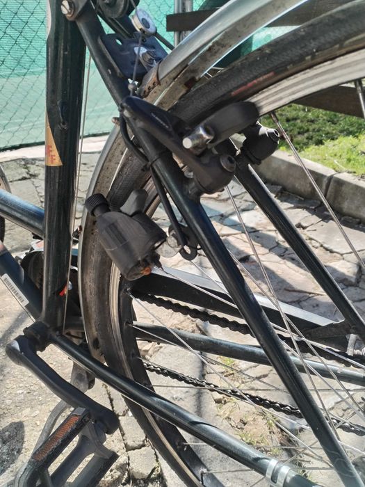 Продавам дамско колело