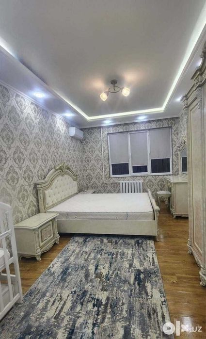 Чиланзарский район, рядом с метро Новза.