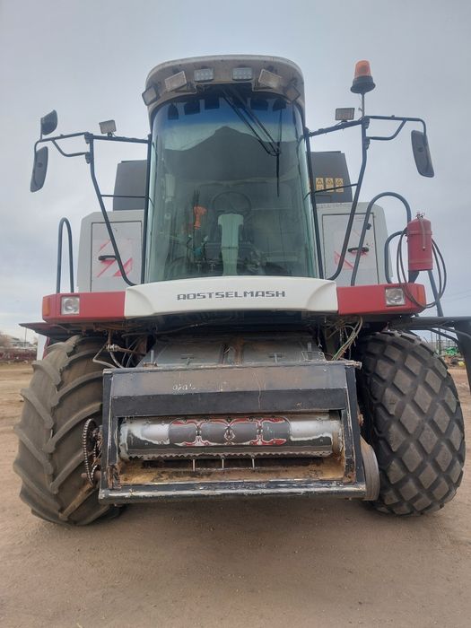 Продам Акрос  жатка 9 метров