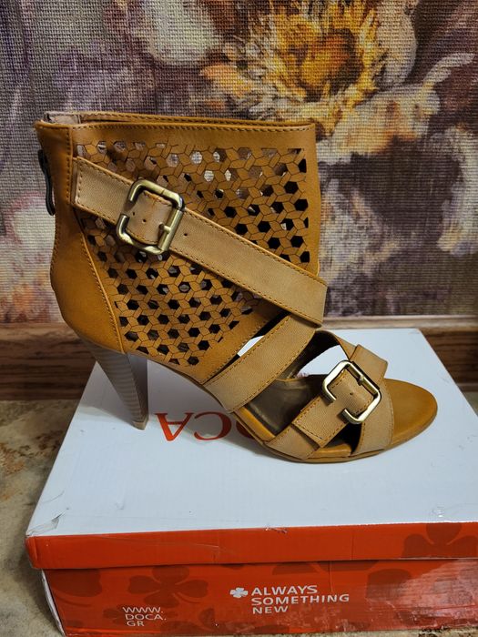 Летние босоножки Сamel