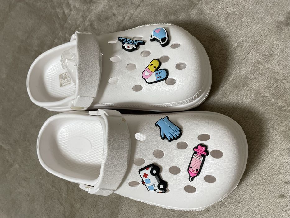 slapi comozi si usori marimea 36/37