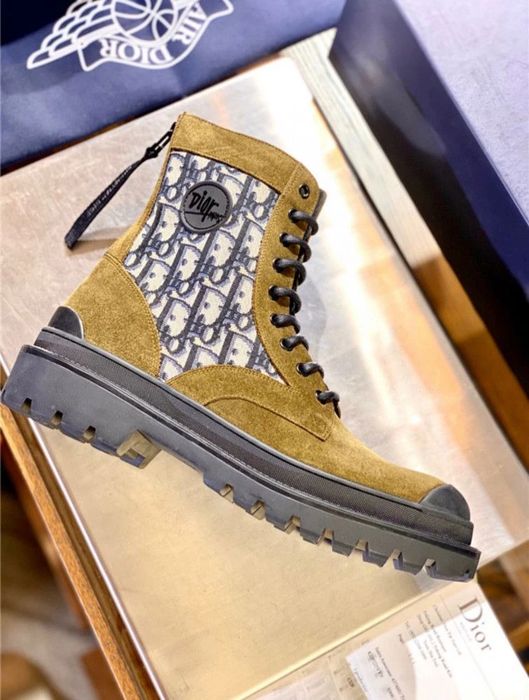 CD Explorer Boot Oblique Brown