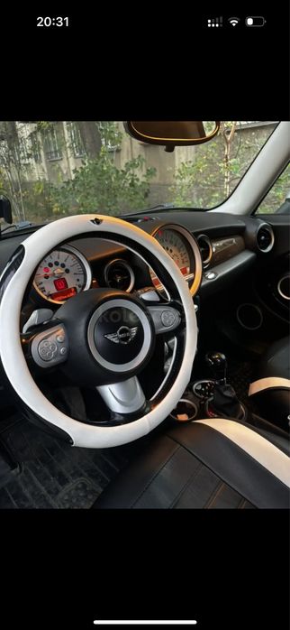 Автомобиль Mini Cooper