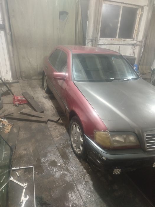 Продам обменяю Мерседес w202