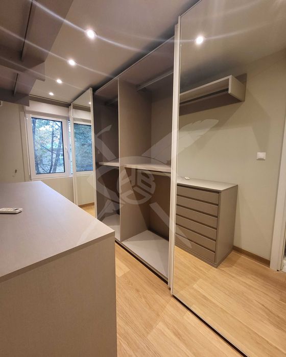 Дава се под наем Тристаен апартамент в Бургас, Център - 75 кв.м за 598.23 € - Снимка #8
