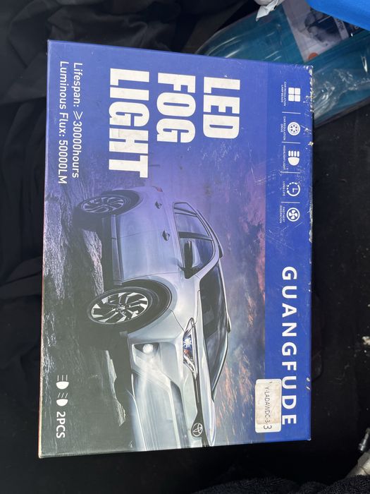 Продам новые противотуманные фар