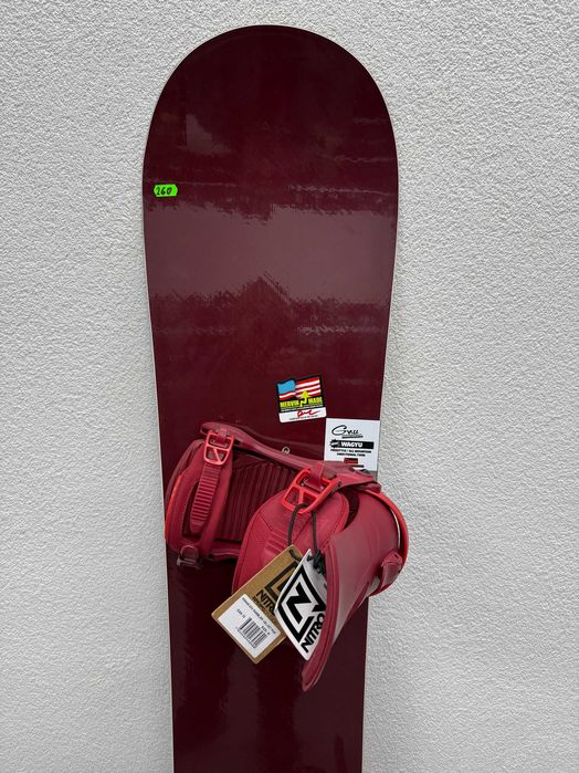 placa noua snowboard gnu wagyu L158cm