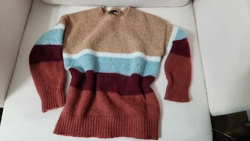 Pulover Forever 21 marimea M,stare f buna