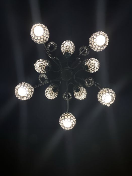 Люстра для гостиной