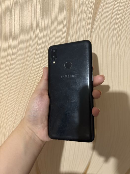 Продам Samsung A10