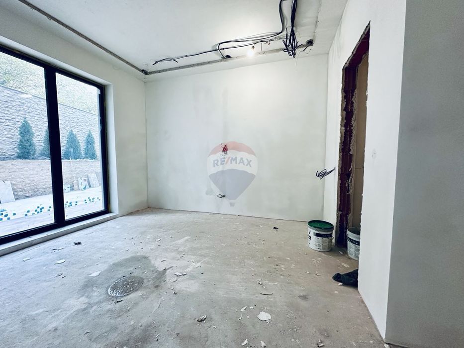 Луксозен  тристаен апартамент за продажба, гр. Варна, Бриз, Я.И.