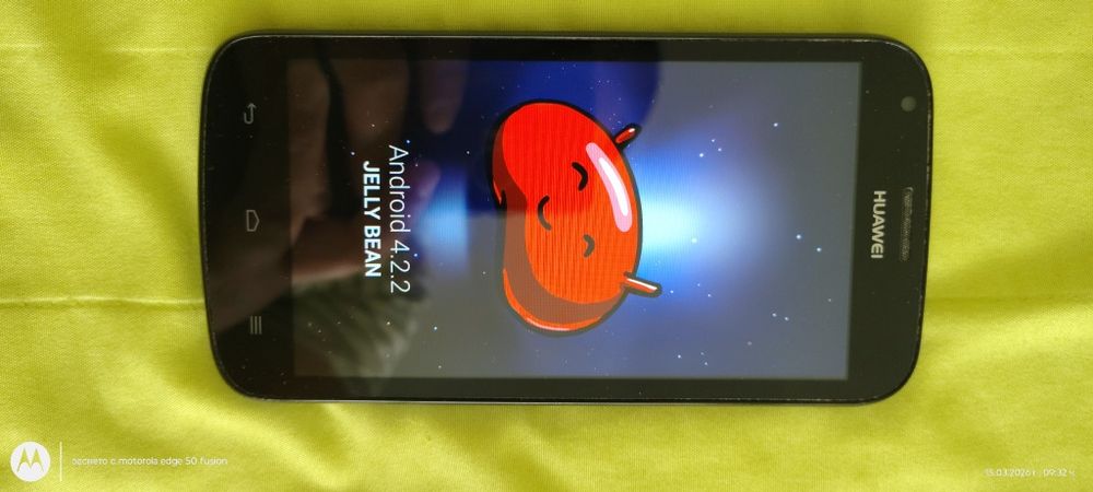 Здравейте продавам смартфони Samsung galaxy a20e и Huawei y600-u20