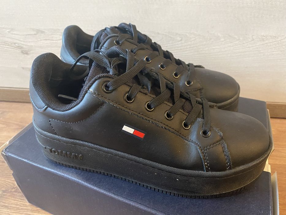 Tommy Jeans 36 номер