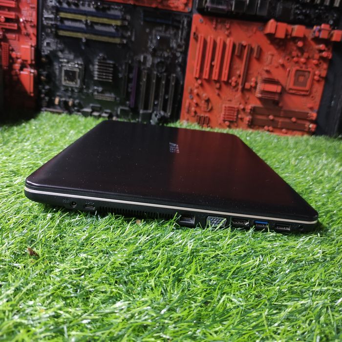 Продам ноутбук asus