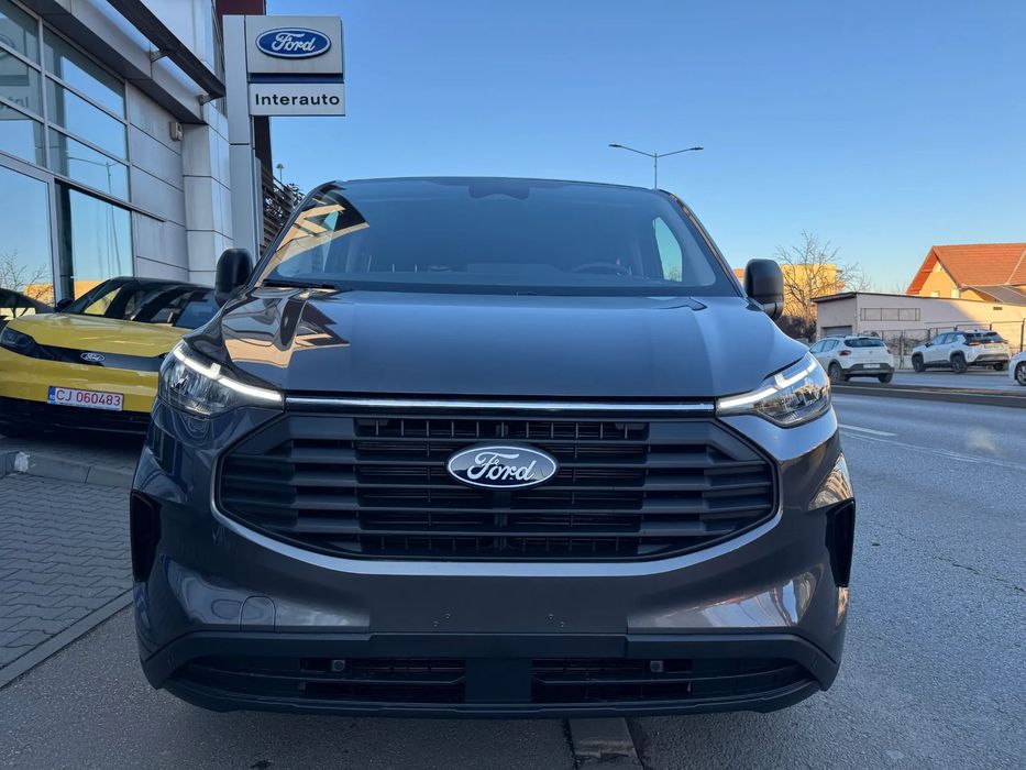 Ford Transit Custom Ford Transit Custom Kombi-M1 320L (L2H1) Trend 2.0L Panther 150 CP M6