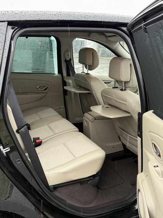 Renault Scenic 3 2011 1.4 BENZINA + GPL