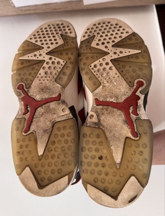 Jordan 6  Retro Carmine