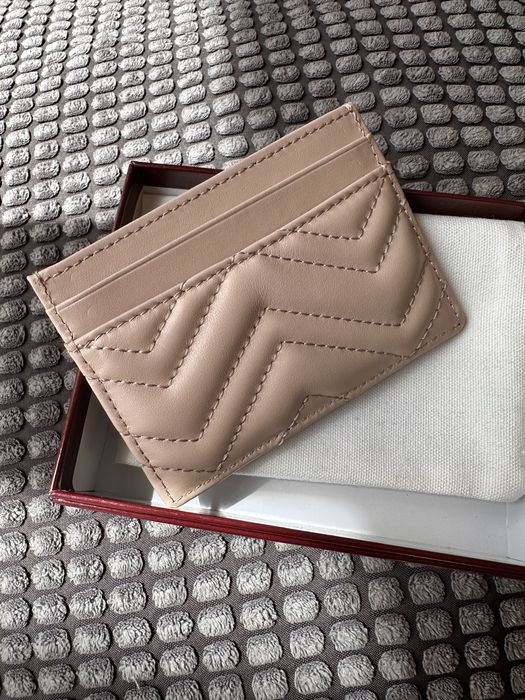 Gucci card holder/ кард фолдър