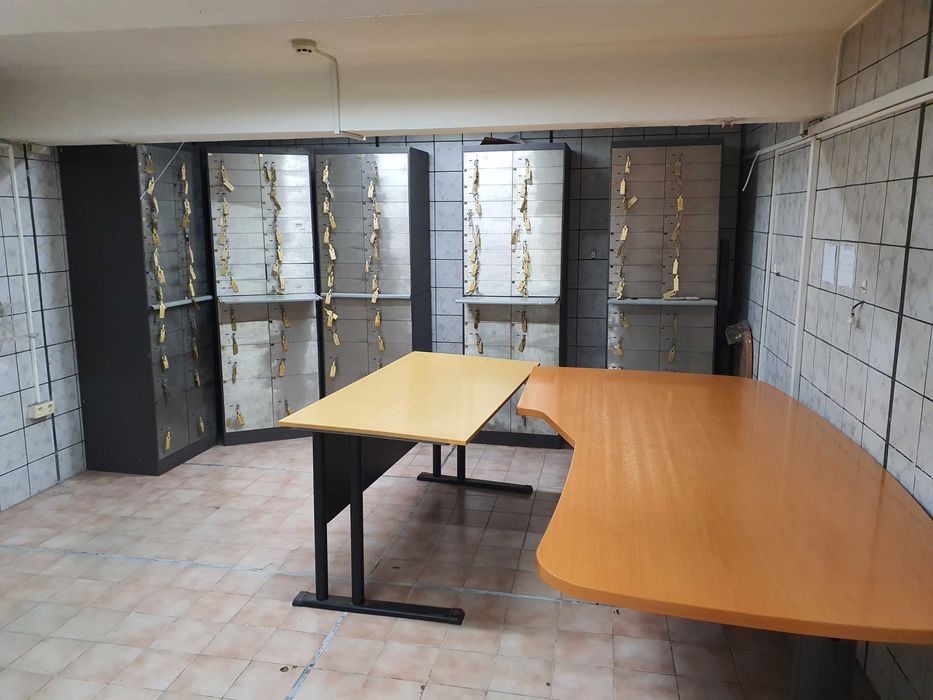 Дава се под наем Промишлена сграда в Севлиево - 60 кв.м за 1020 € - Снимка #12