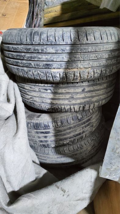 Шины лето 215/60/16