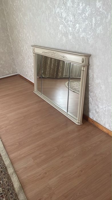 Продам зеркало.