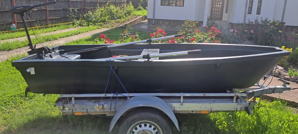 Barcă Pescuit + Motor Electric