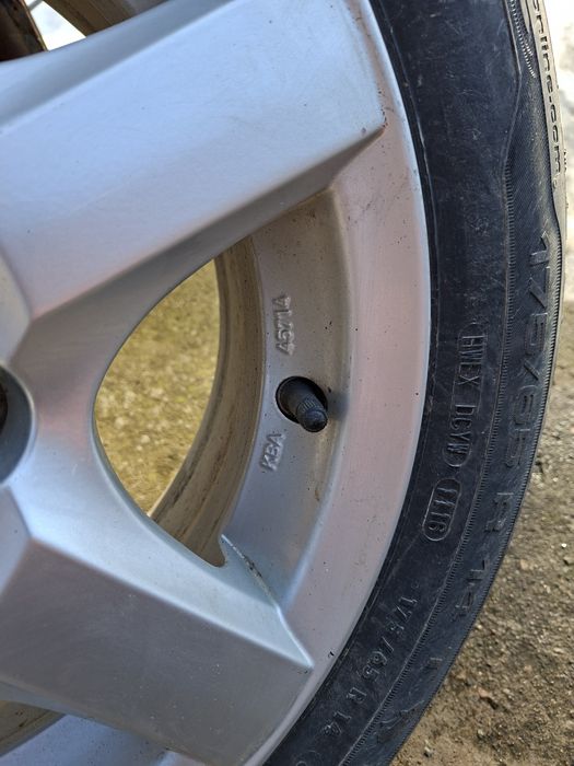 Genti aliaj cu cauciuc vara